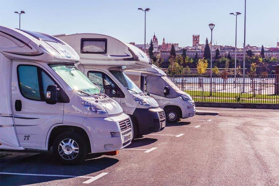 Diferencias entre estacionar y acampar con la autocaravana 2 - Diferencias entre estacionar y acampar con la autocaravana