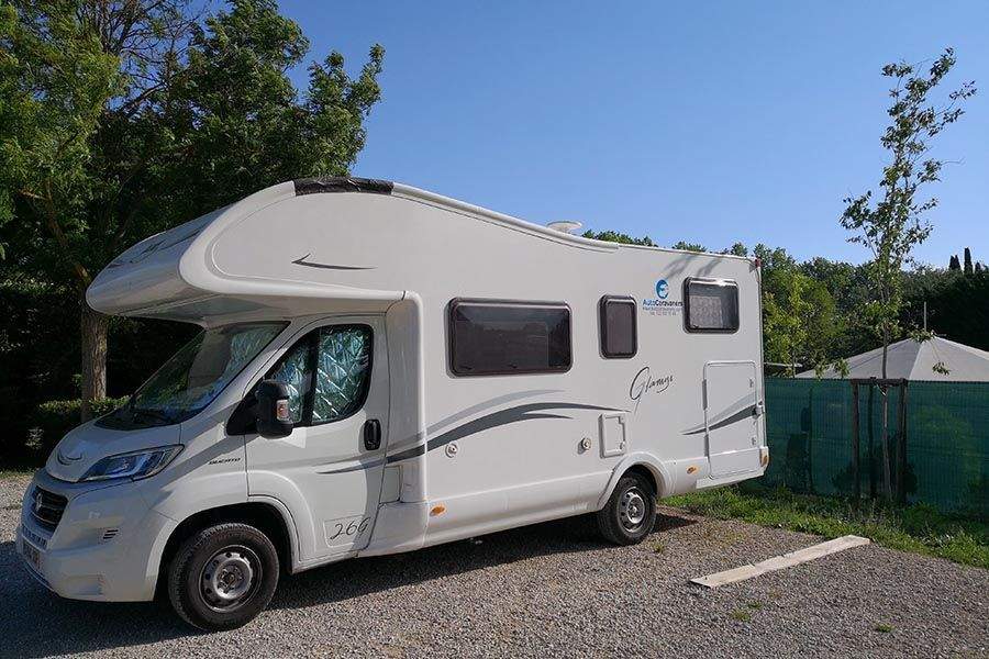 Alquiler de autocaravanas en Cerdanyola del Vallès 1 - Alquiler de autocaravanas en Barber&agrave; del Vall&egrave;s