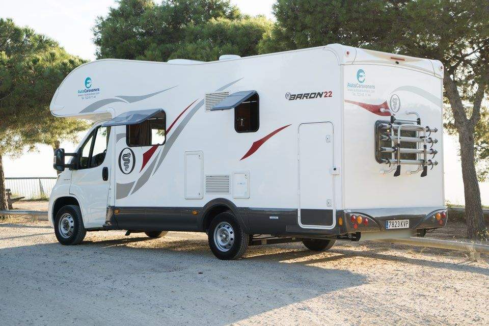 exterior 3 960 640 7 - Alquiler de autocaravaners low cost