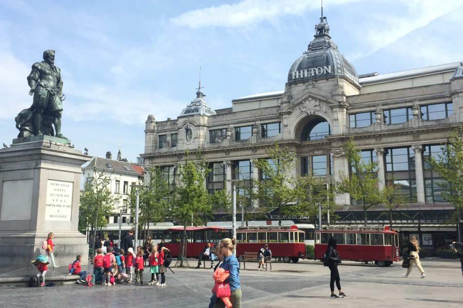 amberes en autocaravana - Ruta en autocaravana por B&eacute;lgica: Bruselas, Gante, Brujas y Amberes