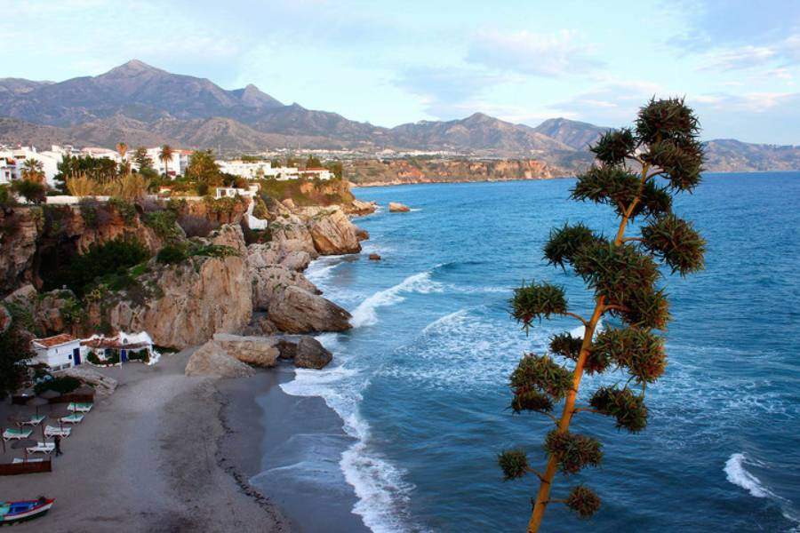 malaga2 - Las mejores playas de Andaluc&iacute;a en autocaravana