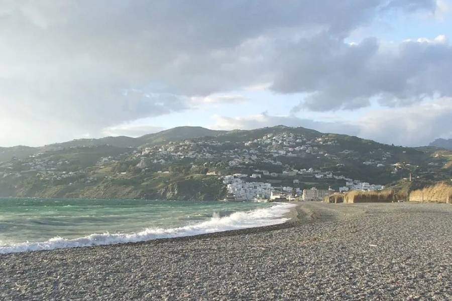playaLaGuardia Granada - Las mejores playas de Andaluc&iacute;a en autocaravana